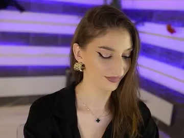 lila_cohen – webcam model profile photo Image 8