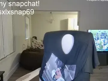 desirepeace – webcam model profile photo Image 14