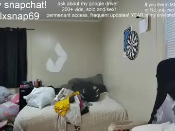 desirepeace – webcam model profile photo Image 5