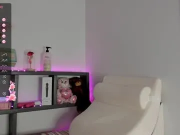 your_dolls – webcam model profile photo Image 11