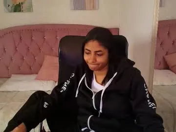 super_huge_boobs – webcam model profile photo Image 2