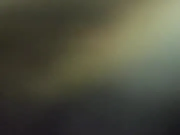 emonyashka – webcam model profile photo Image 8