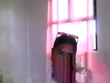 loving_ladies – webcam model profile photo Image 2