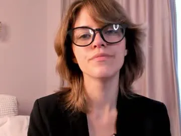 _selenasky – webcam model profile photo Image 2