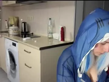 bright_diamonds_054 – webcam model profile photo Image 18