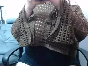 CleoLangley – webcam model profile photo Image 6