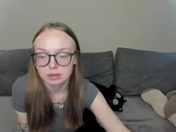 xaevynne – webcam model profile photo Image 19