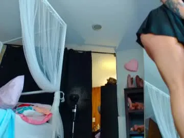 emely_exxotic – webcam model profile photo Image 18