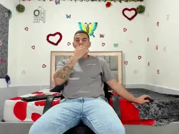 sweetyoops – webcam model profile photo Image 10