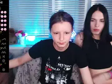 your_dolls – webcam model profile photo Image 10