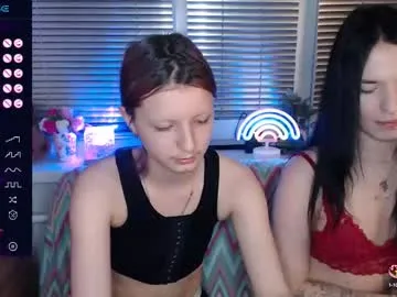 your_dolls – webcam model profile photo Image 17