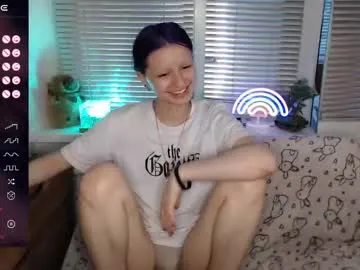 your_dolls – webcam model profile photo Image 4