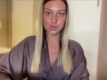 your_dolls – webcam model profile photo Image 11