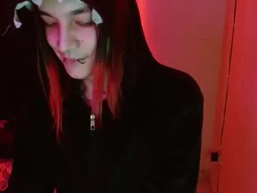 karlenegries – webcam model profile photo Image 10