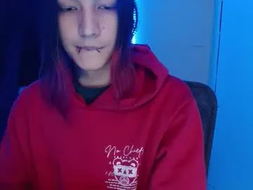 karlenegries – webcam model profile photo Image 14