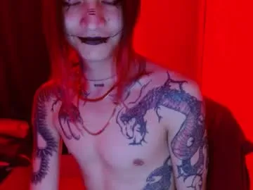 karlenegries – webcam model profile photo Image 19