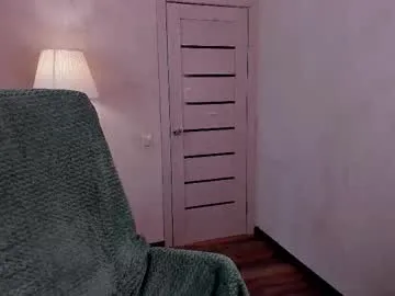 mazymayes – webcam model profile photo Image 12