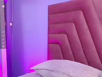 slutlittlecamila – webcam model profile photo