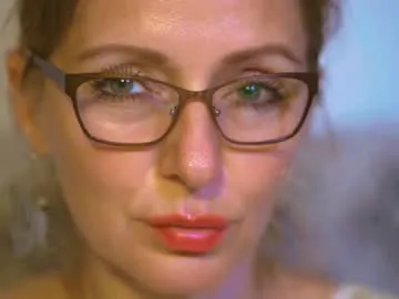 evelyn_harper_x – webcam model profile photo Image 11