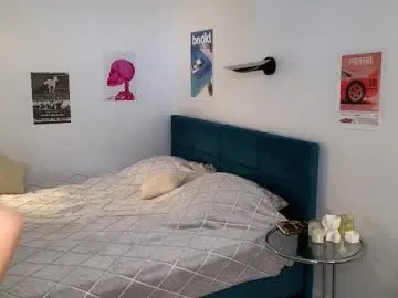 heaven_gall_ – webcam model profile photo Image 12