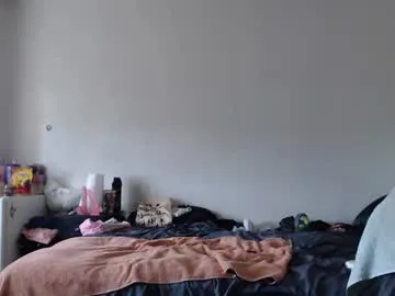 your_dolls – webcam model profile photo Image 5