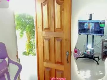 anabel054 – webcam model profile photo Image 4