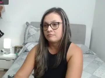 sophie_lopez1 – webcam model profile photo