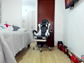 emahallee – webcam model profile photo Image 12