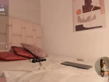 oliviaocean69 – webcam model profile photo Image 10