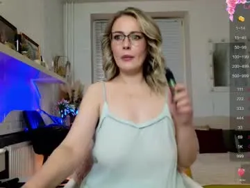 brandywhite – webcam model profile photo Image 16