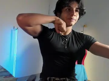 petites_perles – webcam model profile photo Image 16