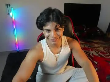 petites_perles – webcam model profile photo Image 2