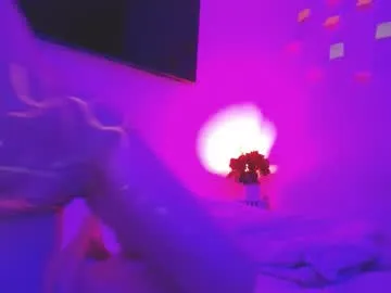 wet_dreamm22 – webcam model profile photo Image 8