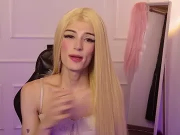 carolinalovehot – webcam model profile photo Image 16