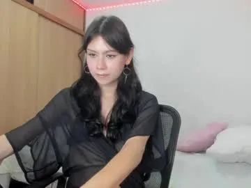 ErikaBonnie – webcam model profile photo Image 8