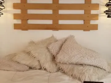 ashley_is_heree – webcam model profile photo Image 11