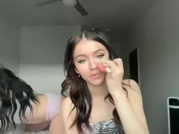 scarletttsinner – webcam model profile photo Image 3