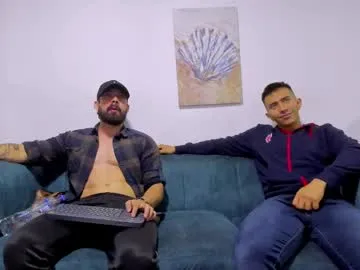 petites_perles – webcam model profile photo Image 12