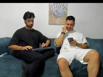 petites_perles – webcam model profile photo Image 19