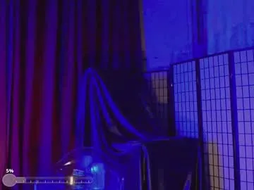 lina_kriss – webcam model profile photo Image 14