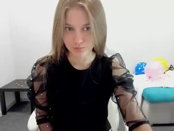 twin_cherry – webcam model profile photo Image 2