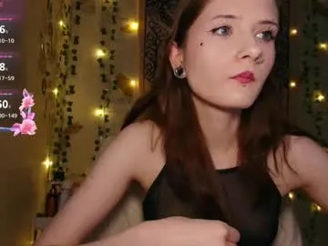 your_dolls – webcam model profile photo Image 8