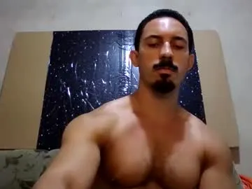 adri_crof – webcam model profile photo Image 18