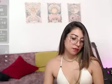 shiny_lily – webcam model profile photo Image 17