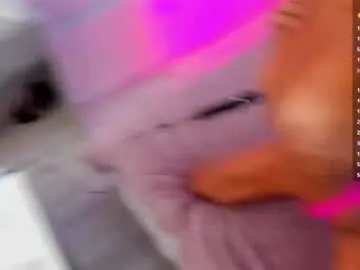 your_dolls – webcam model profile photo Image 4