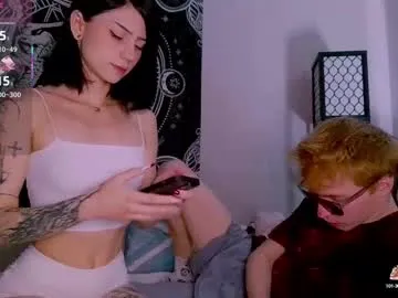 loving_ladies – webcam model profile photo Image 2