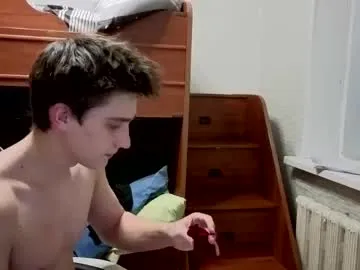 tai_fun – webcam model profile photo Image 4