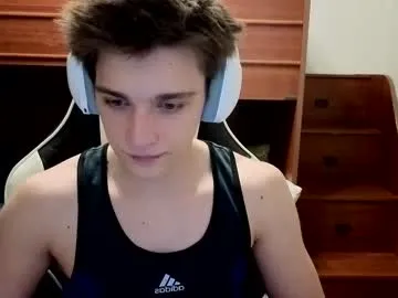 tai_fun – webcam model profile photo Image 5