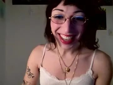 camille_castle1 – webcam model profile photo Image 8