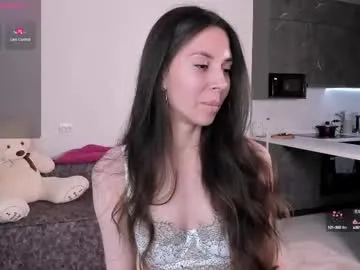 lucretiaburnaugh – webcam model profile photo Image 11